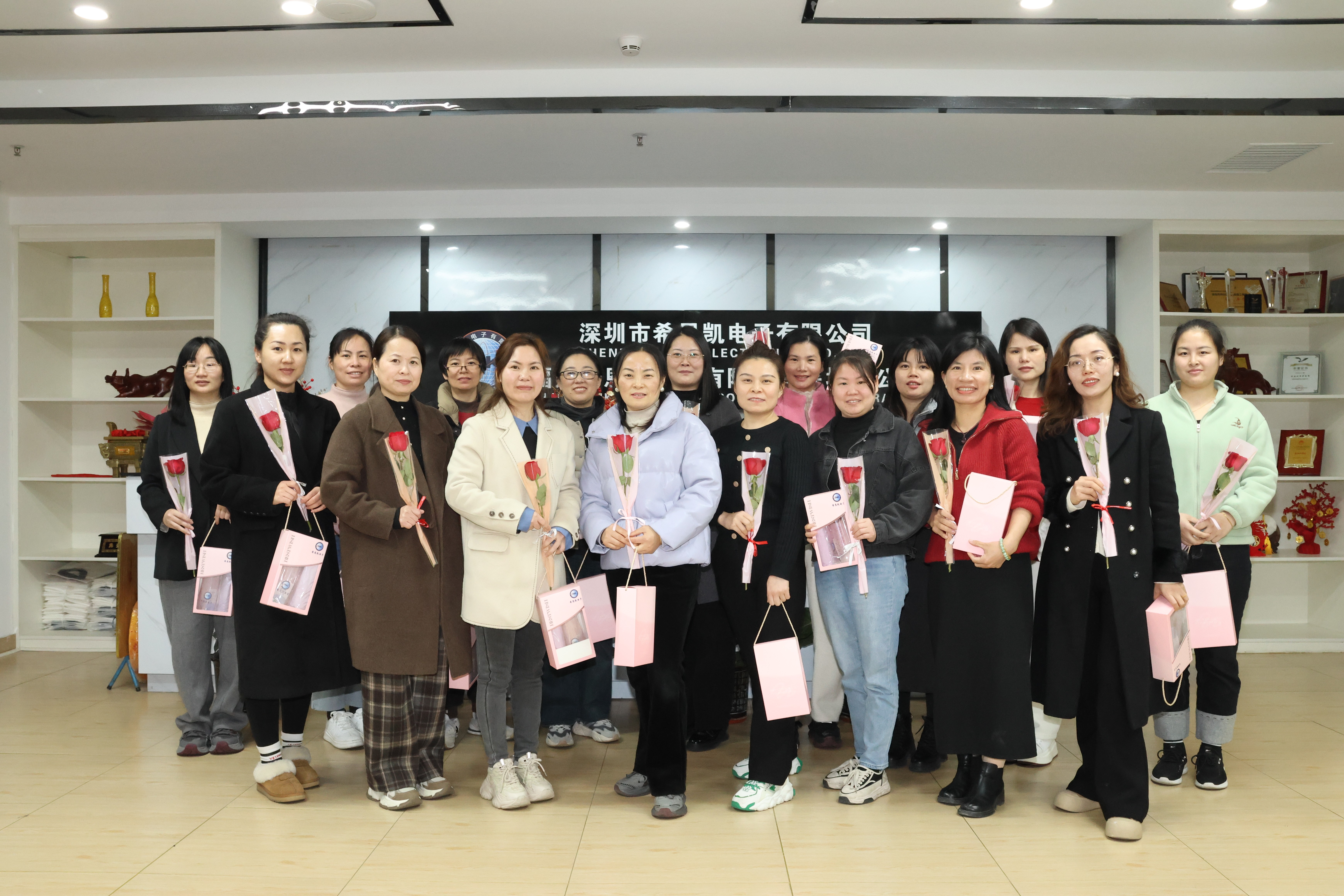 2025 Kadınlar Günü'ne ilişkin iç açıcı bir belgesel olan 